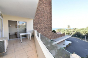 12 Sea Lodge